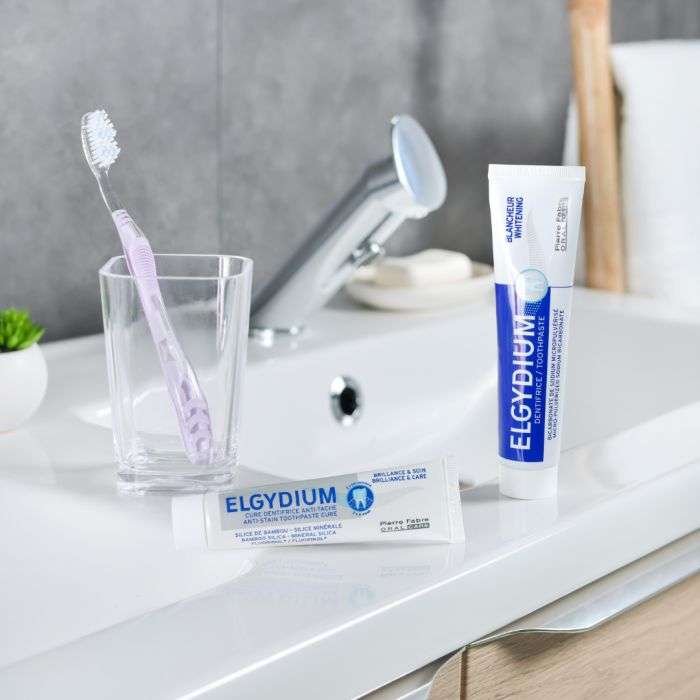 Brosse A Dents Blancheur Souple - ELGYDIUM